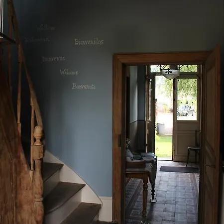 Le Clos De La Braquenniere Bed and breakfast Dourlers
