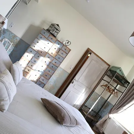 Bed and breakfast Le Clos De La Braquenniere *